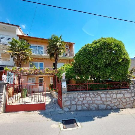 Apartment Tamarut Crikvenica Exteriör bild
