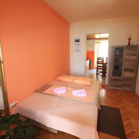 Apartment Tamarut Crikvenica Exteriör bild