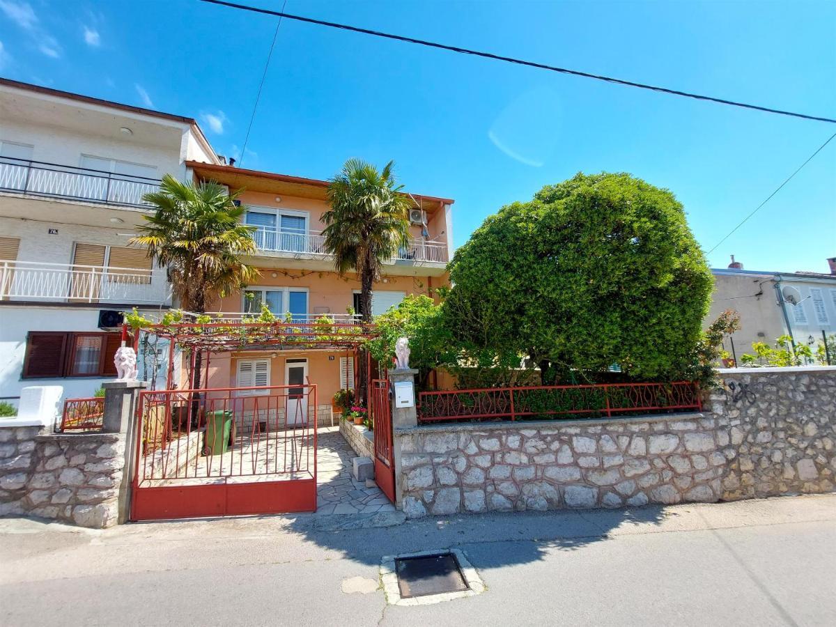 Apartment Tamarut Crikvenica Exteriör bild