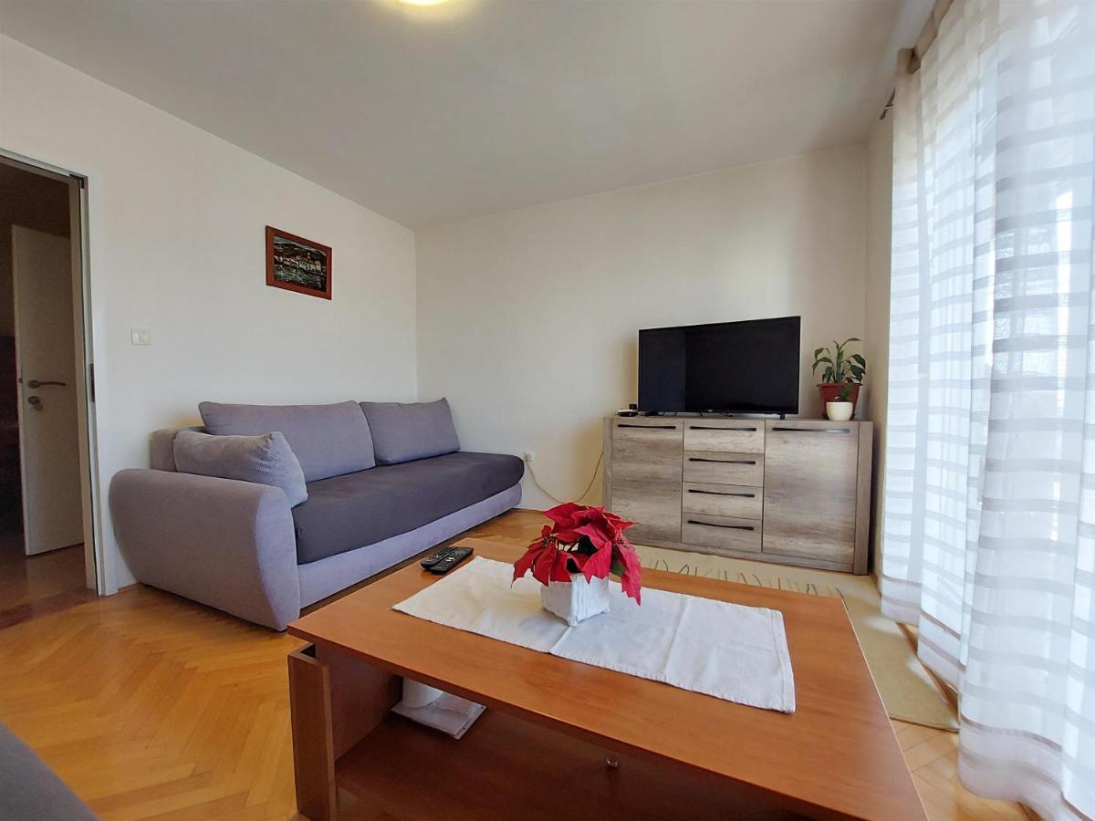 Apartment Tamarut Crikvenica Exteriör bild
